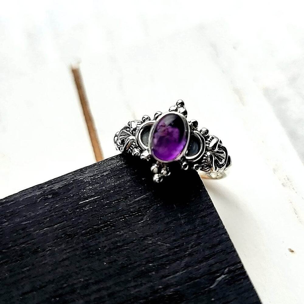 925 Sterling Silver Amethyst Cabochon Ring | February Birthstone